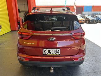 2017 Kia Sportage - Thumbnail