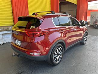 2017 Kia Sportage - Thumbnail
