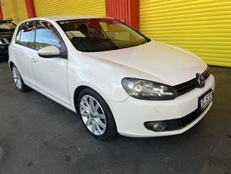 2009 Volkswagen Golf - Thumbnail
