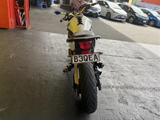 2010 Yamaha Xj6 - Thumbnail