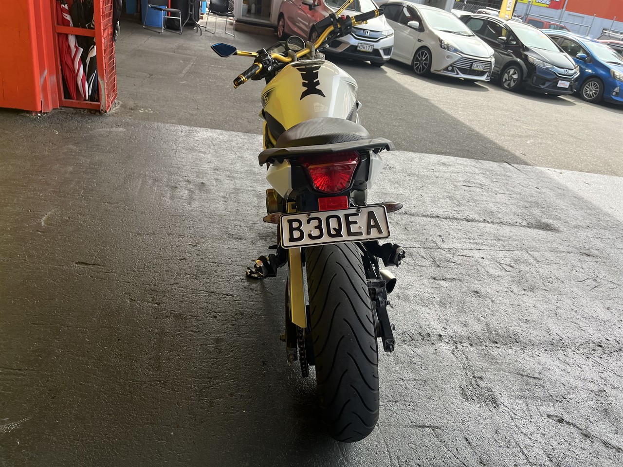 2010 Yamaha Xj6