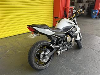 2010 Yamaha Xj6 - Thumbnail