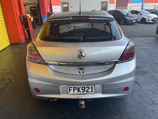 2007 Holden Astra - Thumbnail