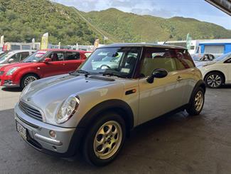 2003 Mini One - Thumbnail