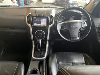 2018 Isuzu D-Max - Thumbnail