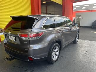 2015 Toyota HIGHLANDER - Thumbnail