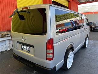 2013 Toyota Hiace - Thumbnail