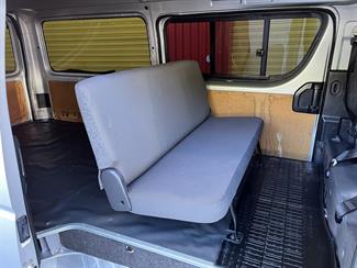 2013 Toyota Hiace - Thumbnail