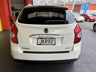 2015 Ssangyong Korando - Thumbnail