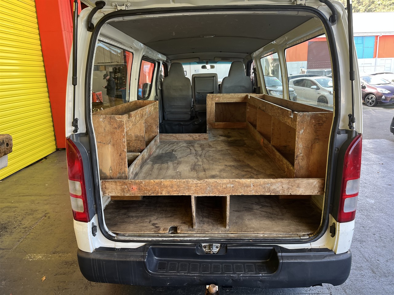 2007 Toyota Hiace