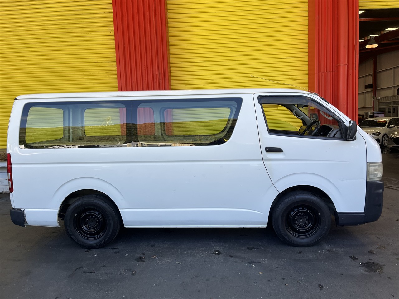 2007 Toyota Hiace