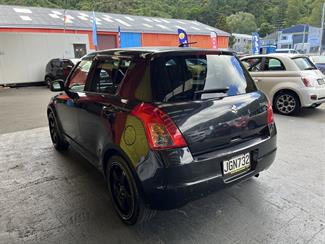 2008 Suzuki Swift - Thumbnail