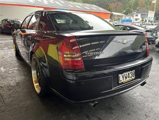 2006 Chrysler 300 - Thumbnail