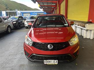 2014 Ssangyong Korando - Thumbnail
