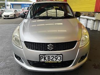 2013 Suzuki Swift - Thumbnail