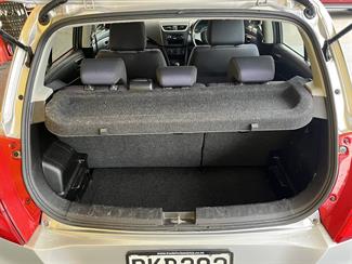 2013 Suzuki Swift - Thumbnail