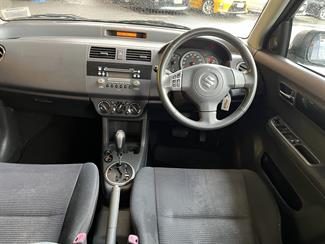 2008 Suzuki Swift - Thumbnail