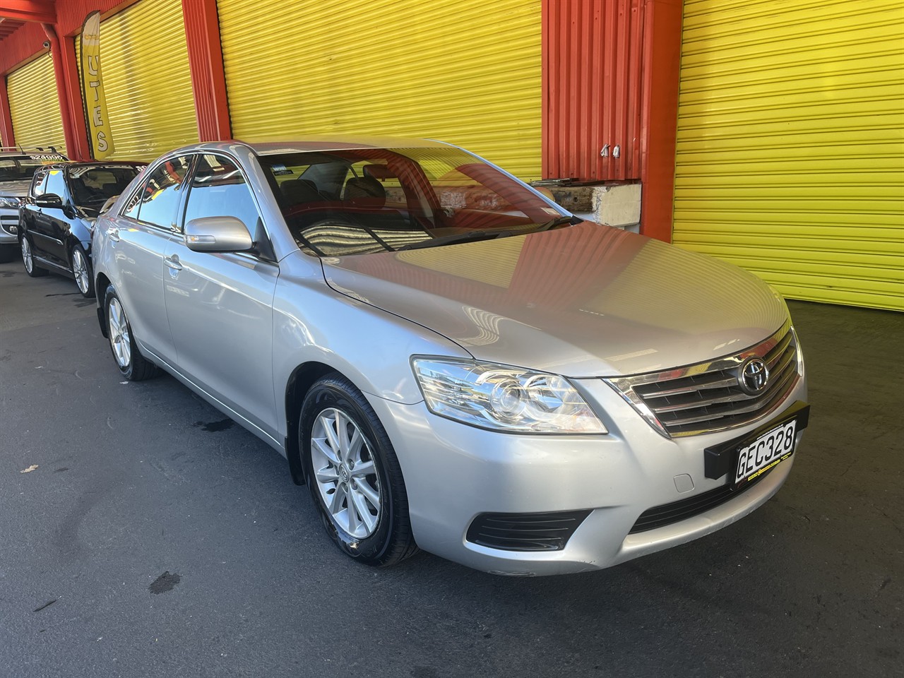 2011 Toyota AURION