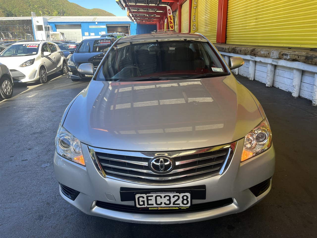 2011 Toyota AURION