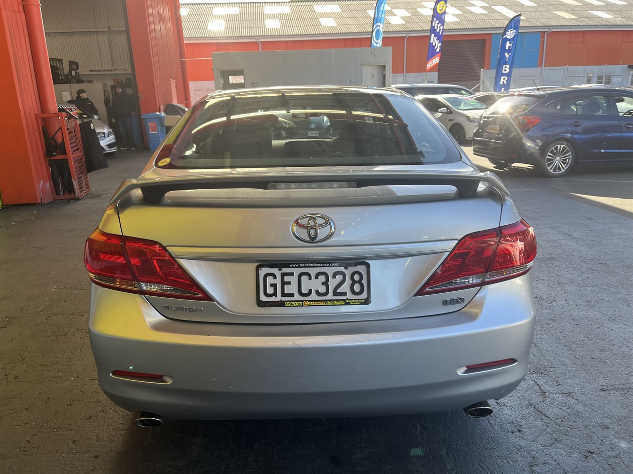 2011 Toyota AURION