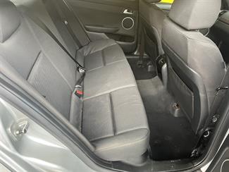 2007 Holden Commodore - Thumbnail