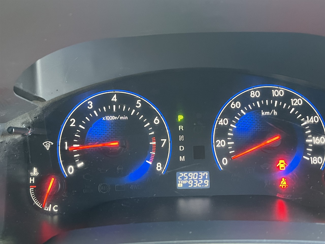 2006 Mazda MPV