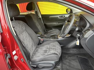 2016 Nissan Pulsar - Thumbnail