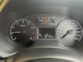 2016 Nissan Pulsar - Thumbnail