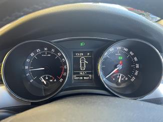 2010 Skoda SUPERB - Thumbnail