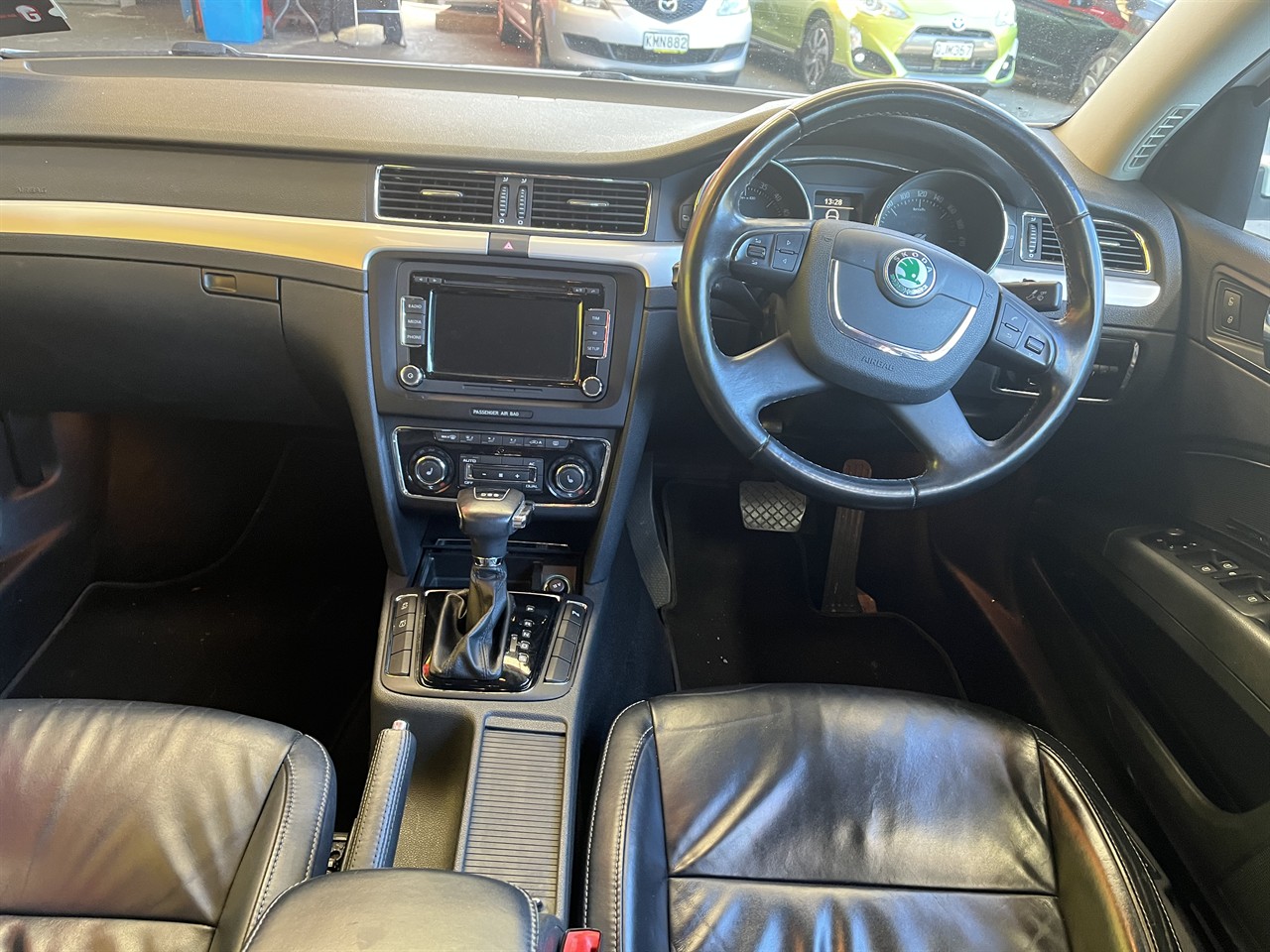 2010 Skoda SUPERB
