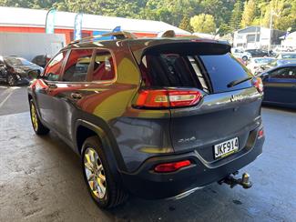 2015 Jeep Cherokee - Thumbnail