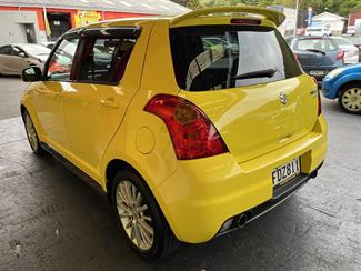2006 Suzuki Swift - Thumbnail