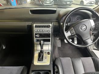 2006 Nissan Skyline - Thumbnail