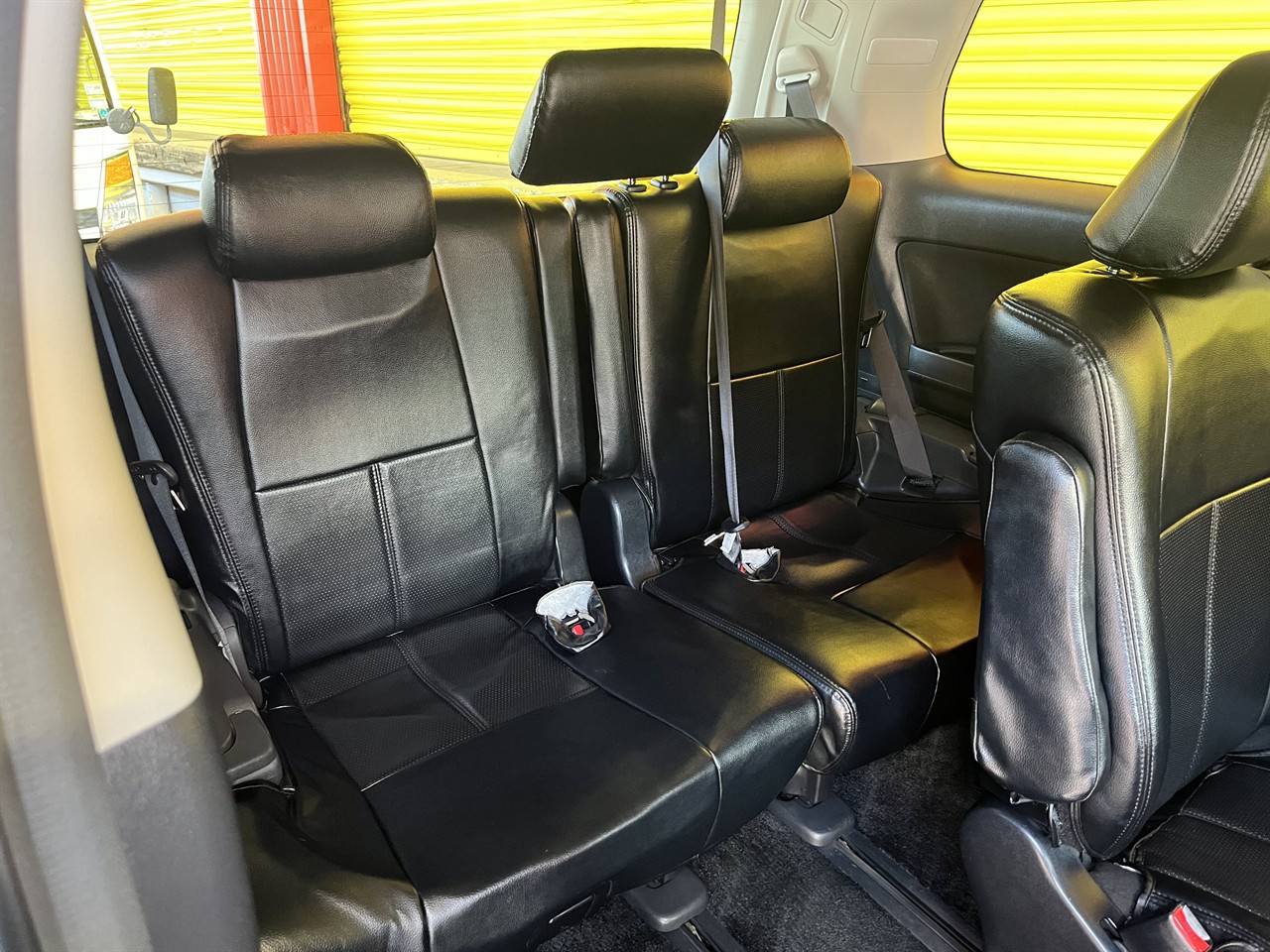 2012 Toyota Vellfire
