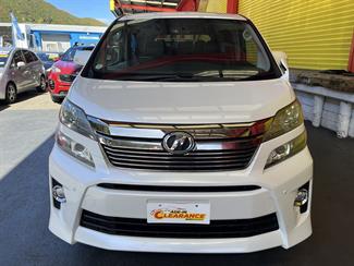 2012 Toyota Vellfire - Thumbnail