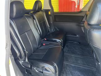 2012 Toyota Vellfire - Thumbnail