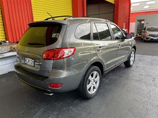 2007 Hyundai Santa Fe - Thumbnail