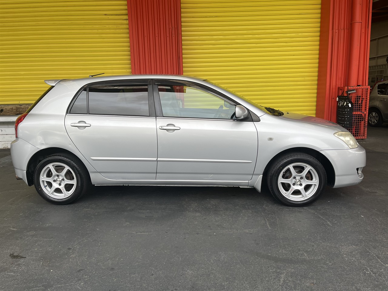 2004 Toyota Corolla