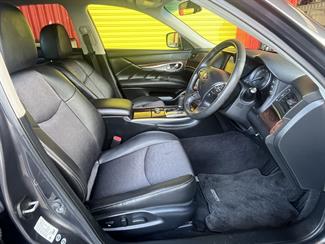 2012 Nissan Fuga - Thumbnail