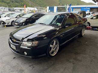 2005 Holden Commodore - Thumbnail