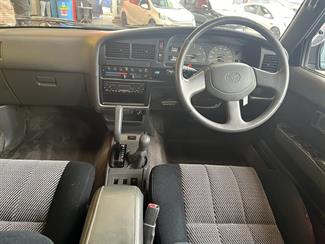1993 Toyota Hilux - Thumbnail