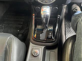 2015 Holden Colorado - Thumbnail