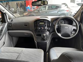 2014 Hyundai Iload - Thumbnail