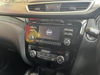 2015 Nissan Qashqai - Thumbnail