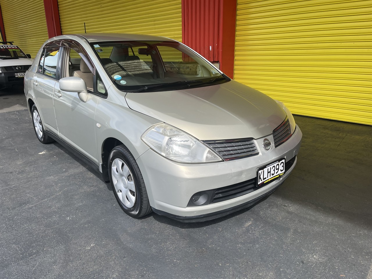 2005 Nissan Tiida