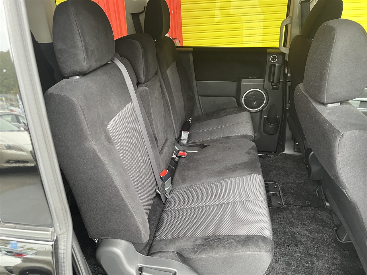 2014 Mitsubishi DELICA