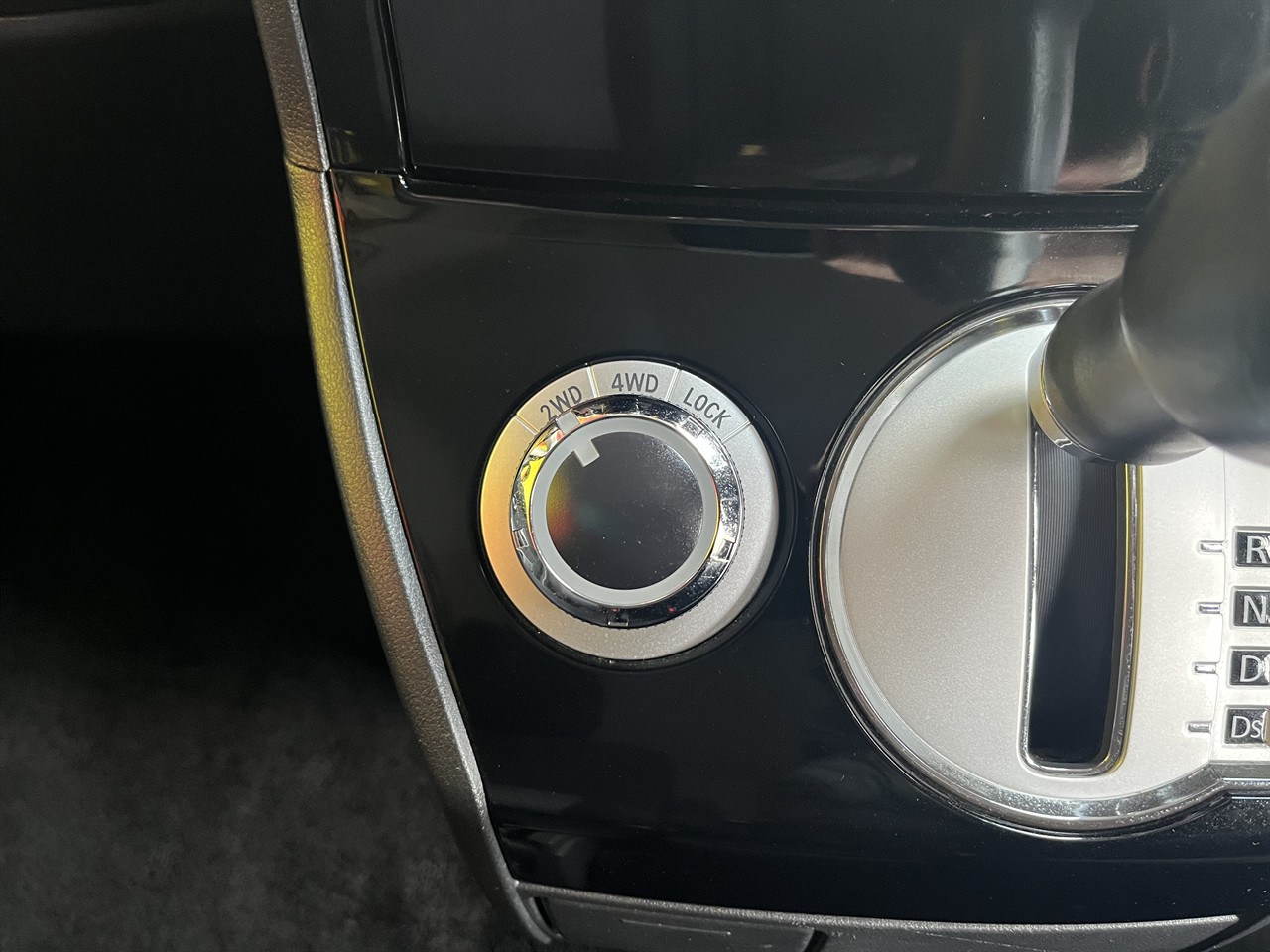 2014 Mitsubishi DELICA