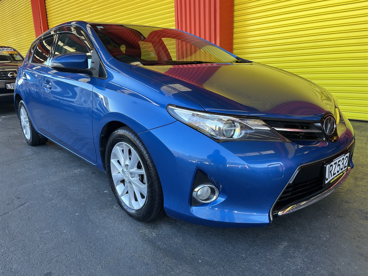 2012 Toyota AURIS