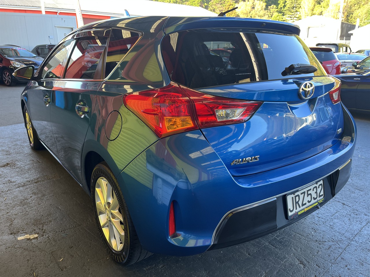 2012 Toyota AURIS