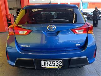 2012 Toyota AURIS - Thumbnail